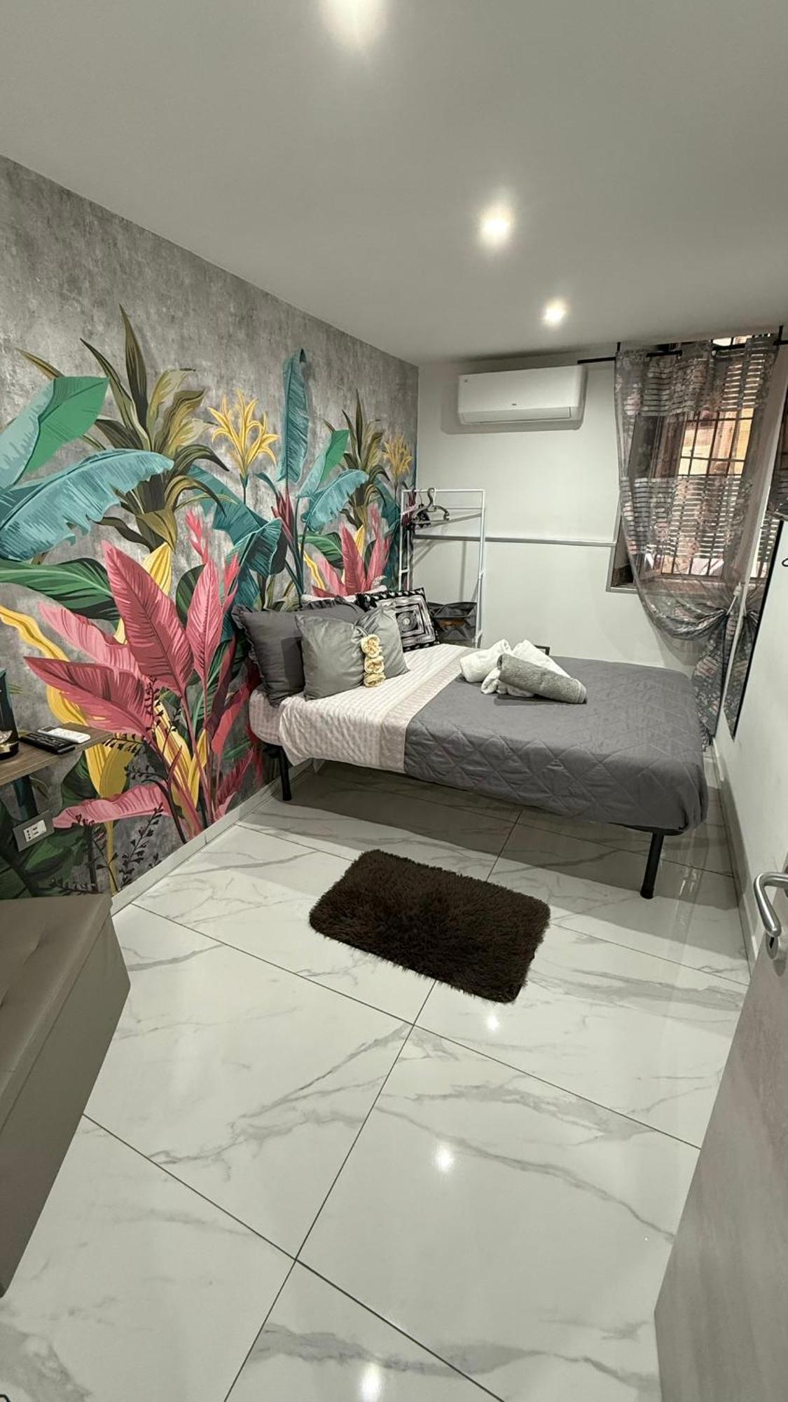 Mixed By Erry Hotel Napoli Ngoại thất bức ảnh